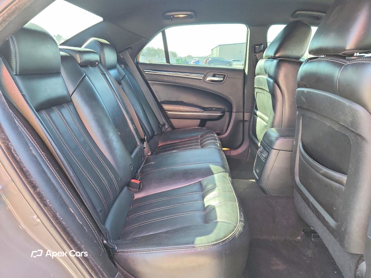 Chrysler 300 2019
