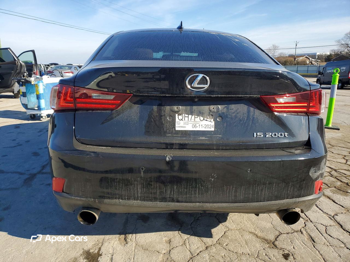 Lexus IS 2016