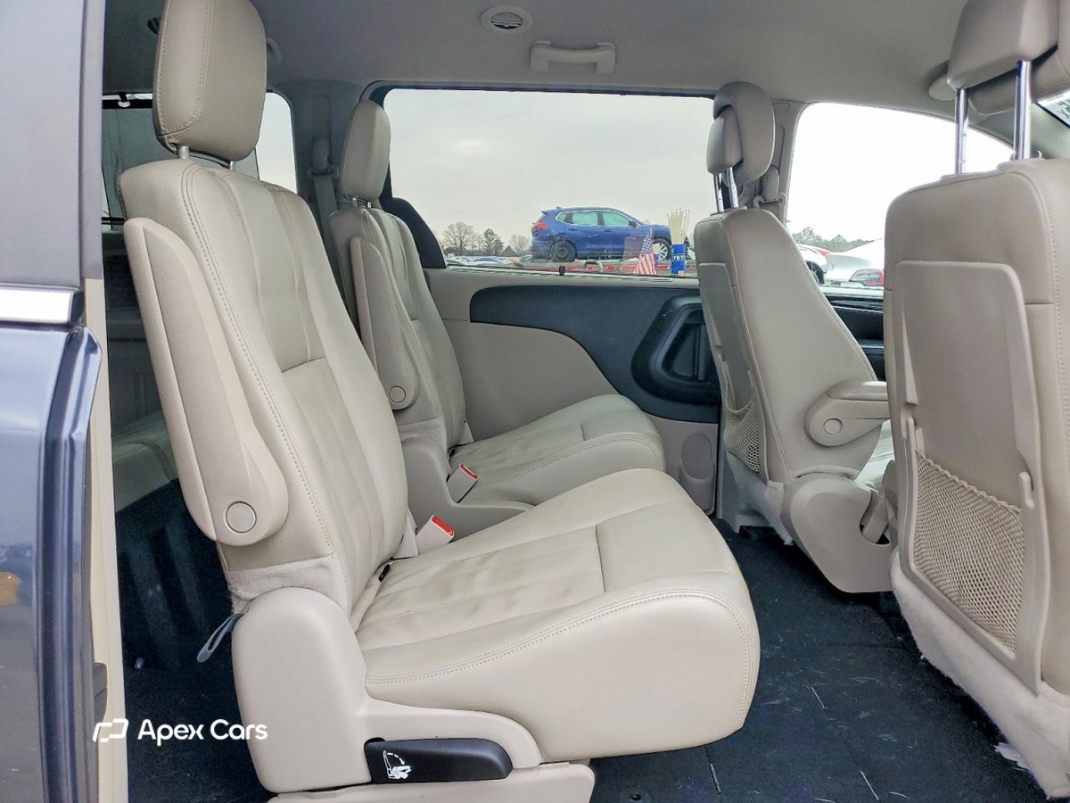 Chrysler Voyager 2014