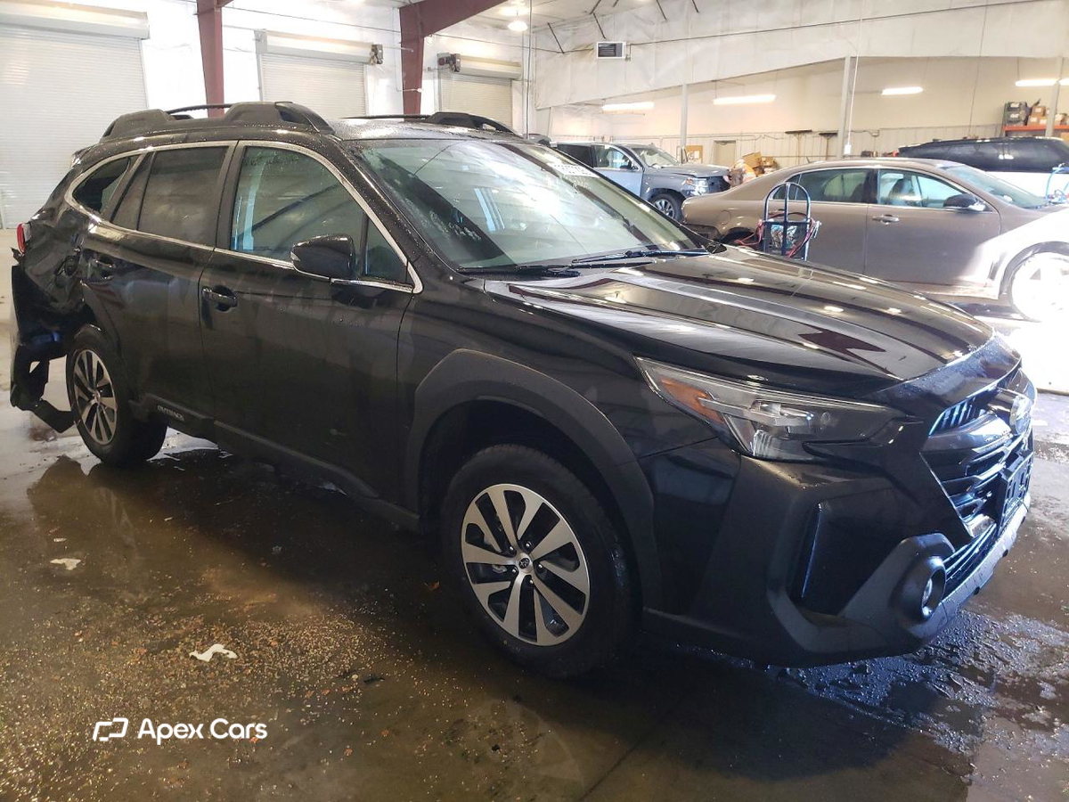 Subaru Outback 2025