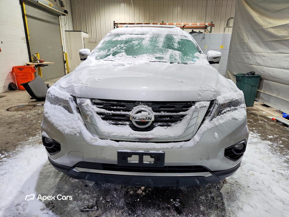 Nissan Pathfinder 2017