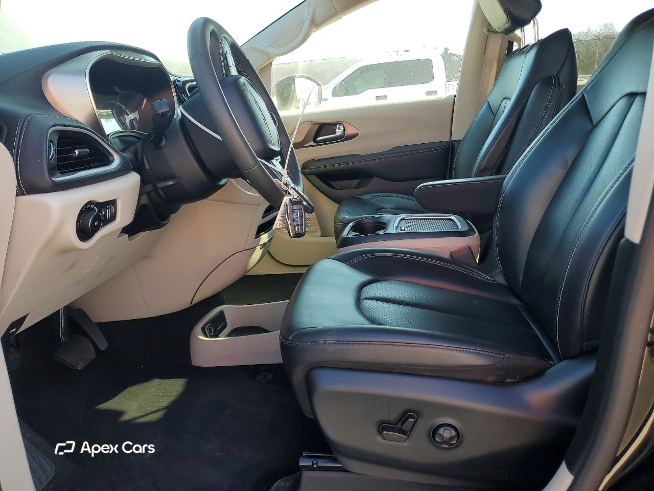 Chrysler Pacifica 2023