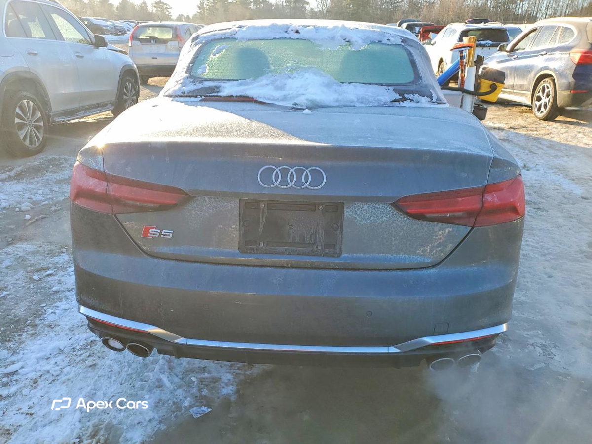 Audi RS5 2021