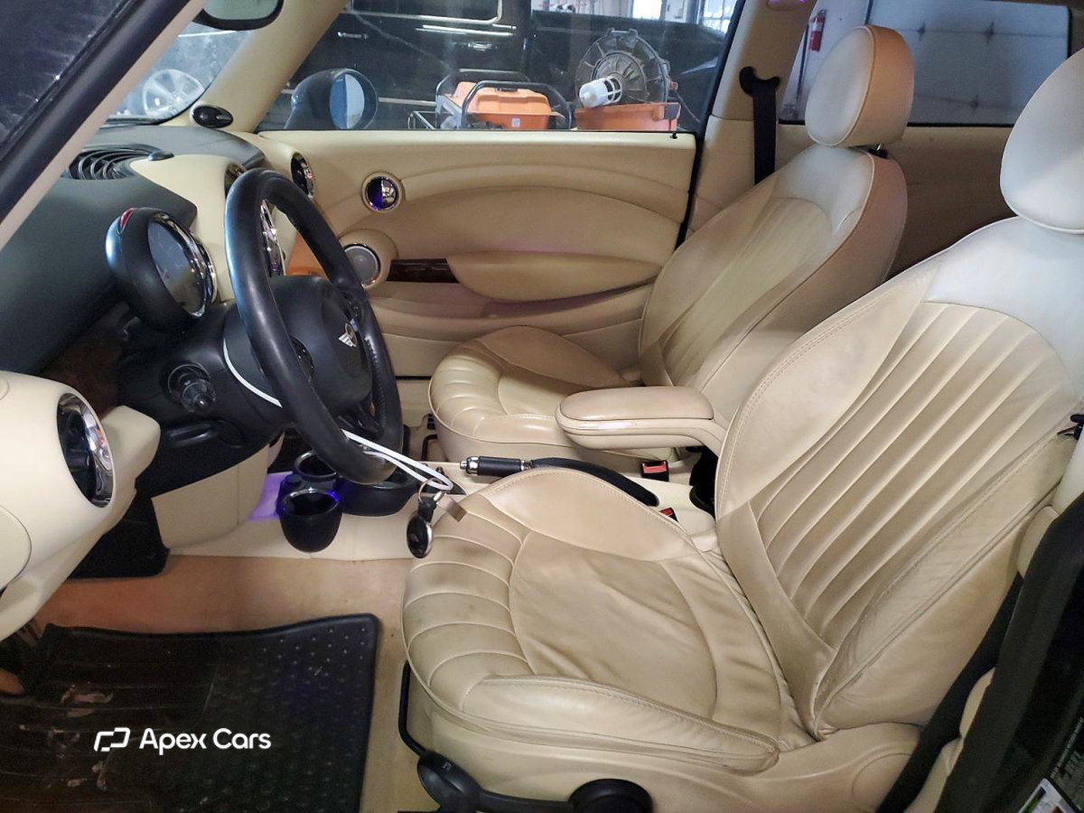 MINI Cooper 2012