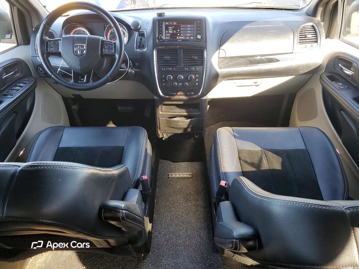 Dodge Caravan 2017