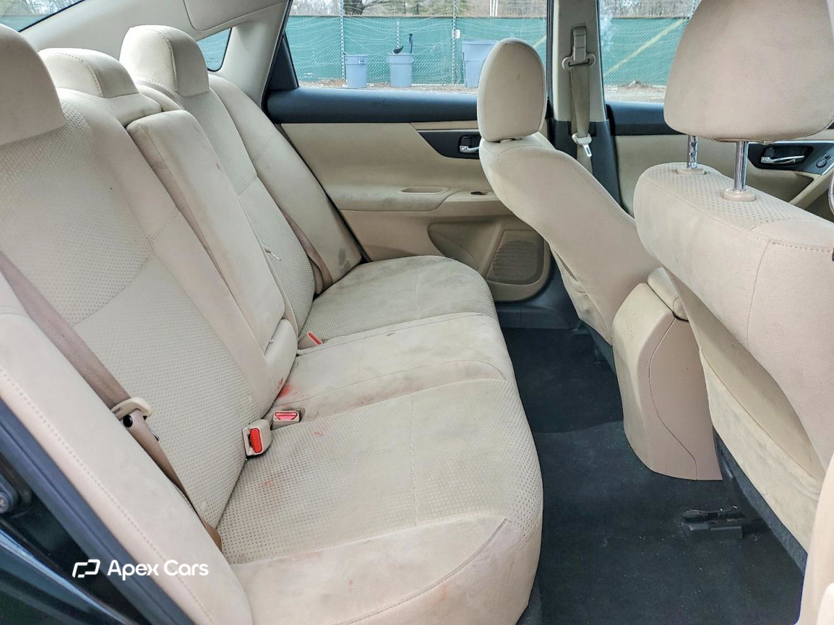 Nissan Altima 2015