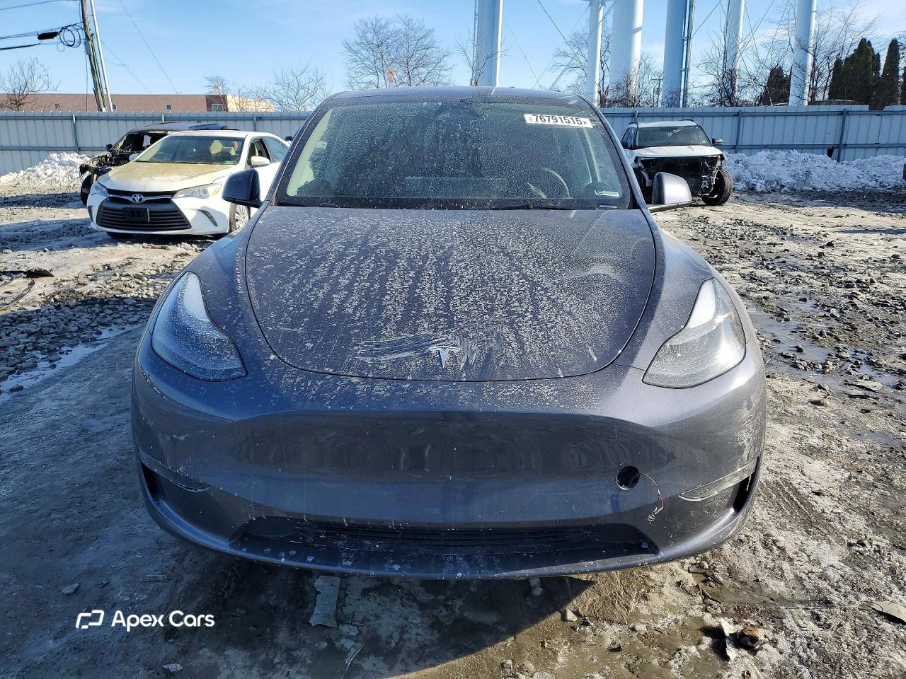 Tesla Model Y 2023