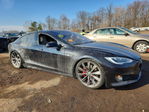 Tesla Model S 2016