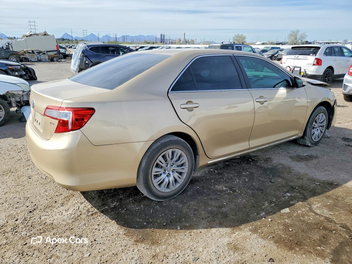 Toyota Camry 2012