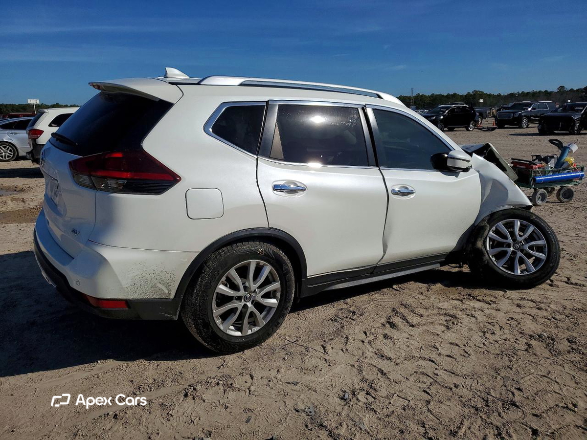 Nissan Rogue 2020