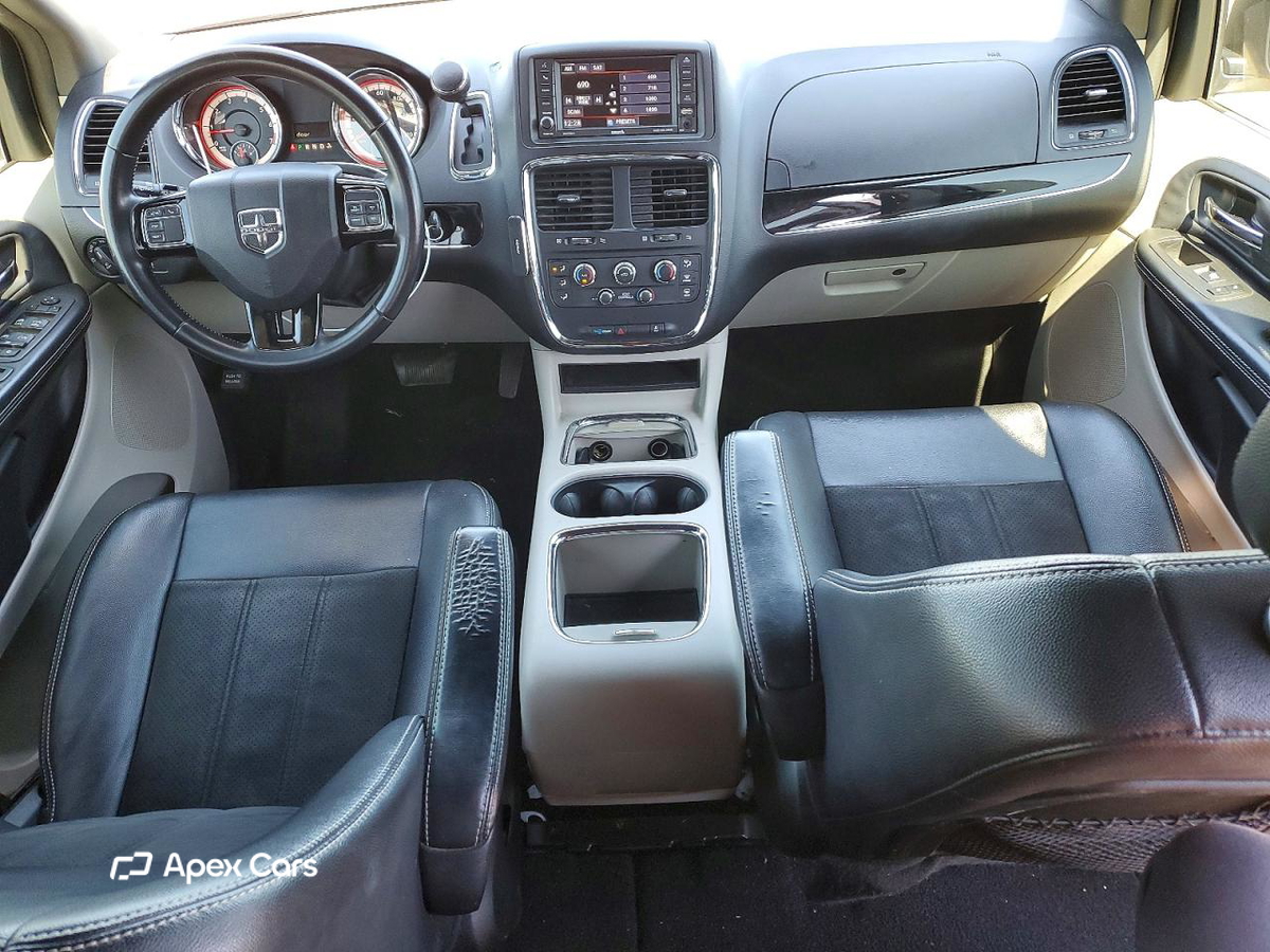 Dodge Caravan 2019