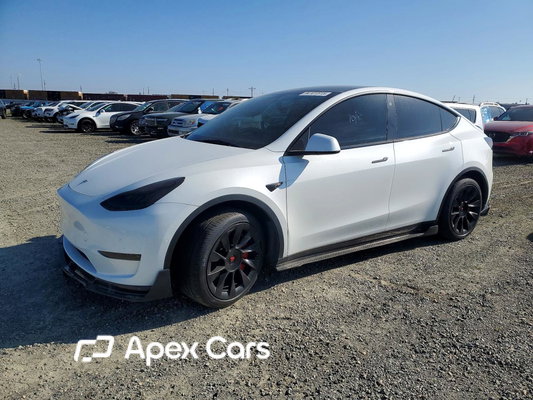 Tesla Model Y 2021 - Zdjęcie 1 z 13