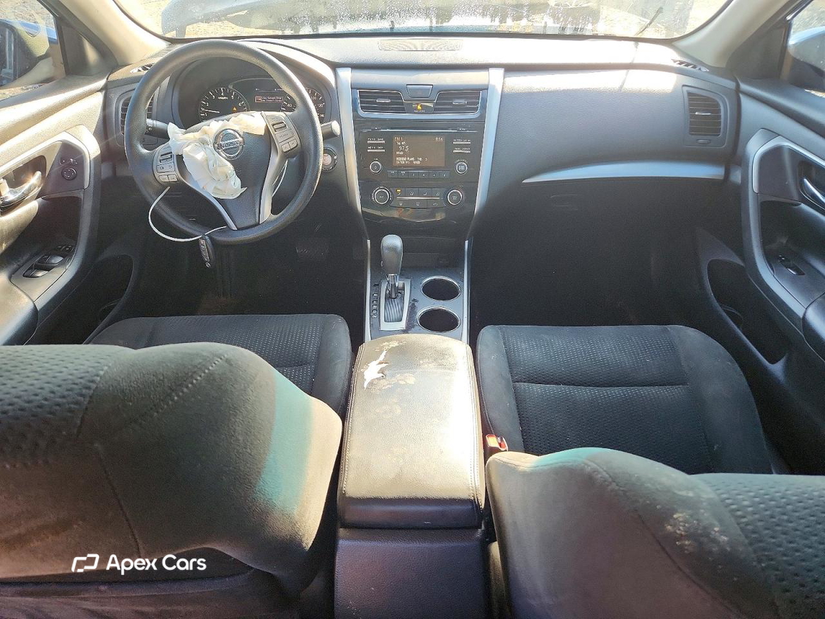 Nissan Altima 2015