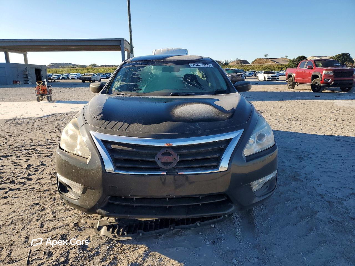 Nissan Altima 2015