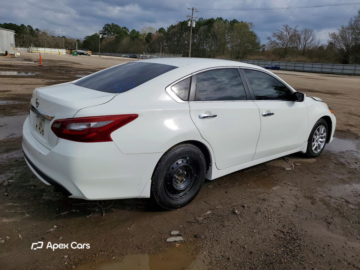 Nissan Altima 2018