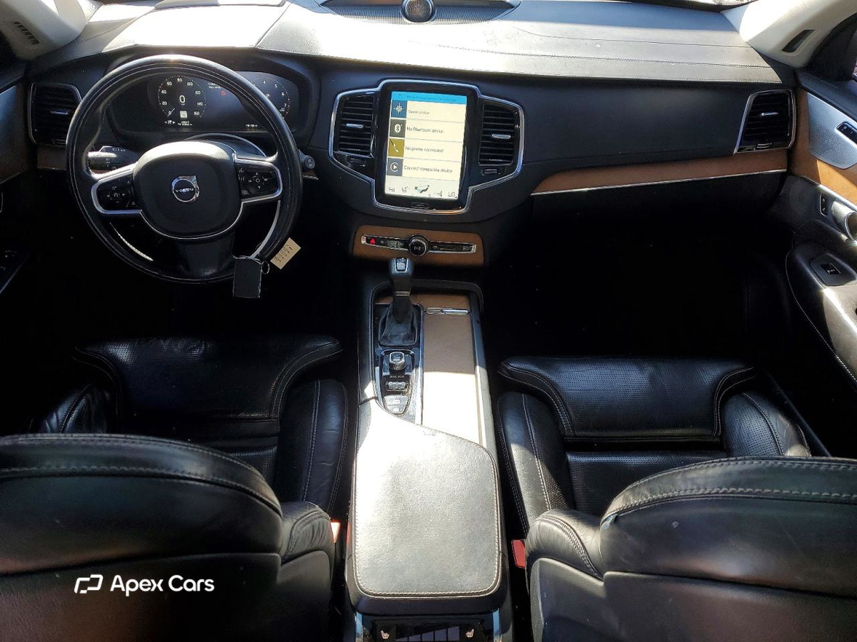 Volvo XC90 2016