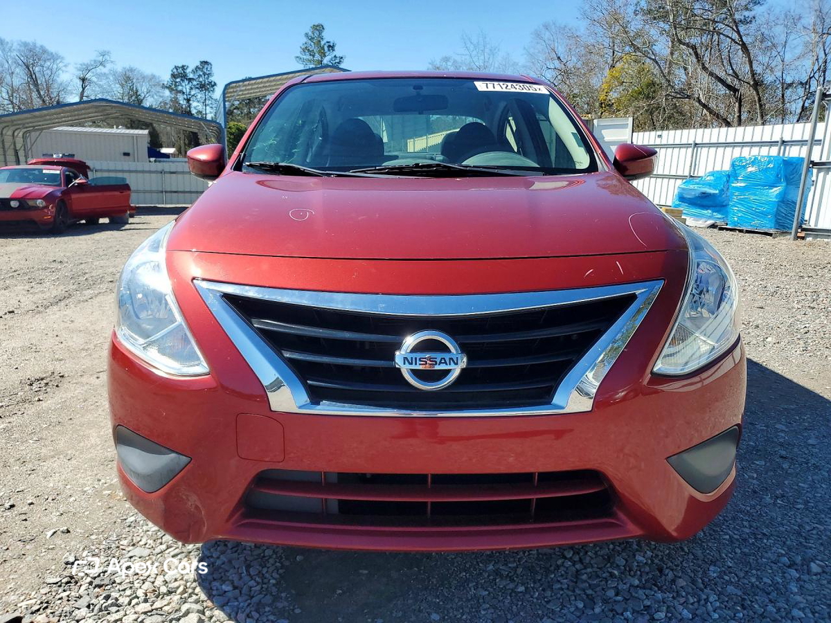 Nissan Versa 2017