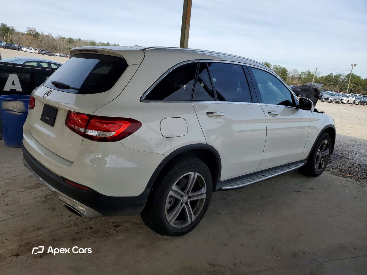 Mercedes-Benz GLC 2016