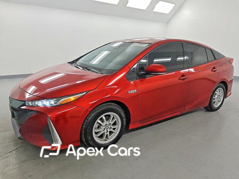 Toyota Prius 2017 - Image 1 of 13