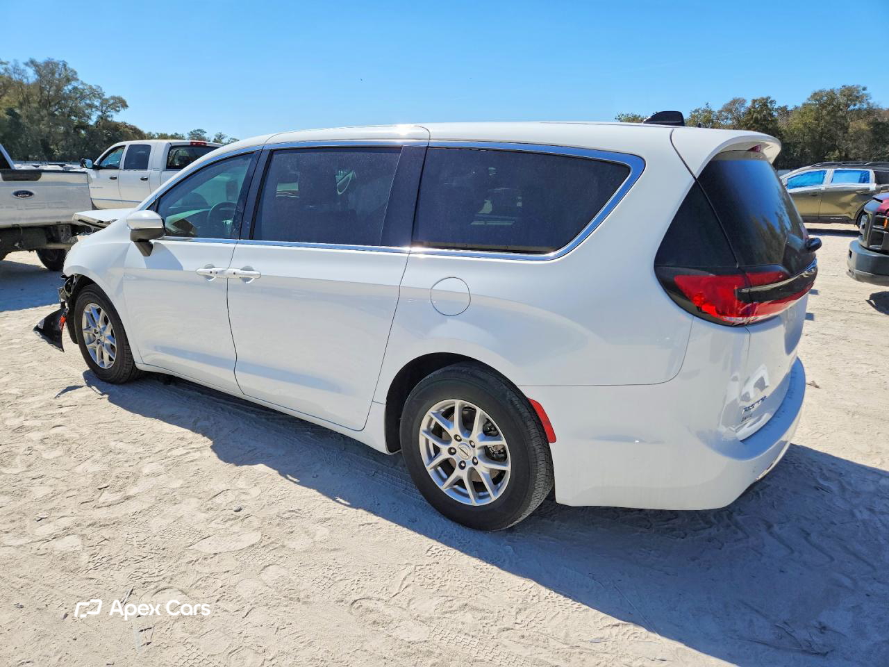 Chrysler Pacifica 2023