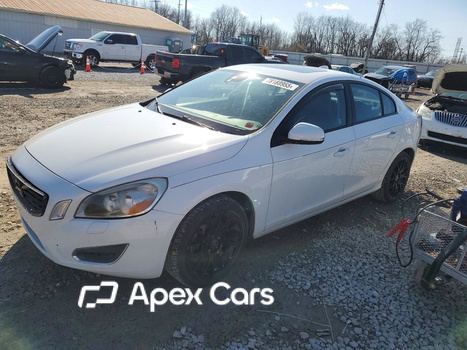 Volvo S60 2013 - Zdjęcie 1 z 12