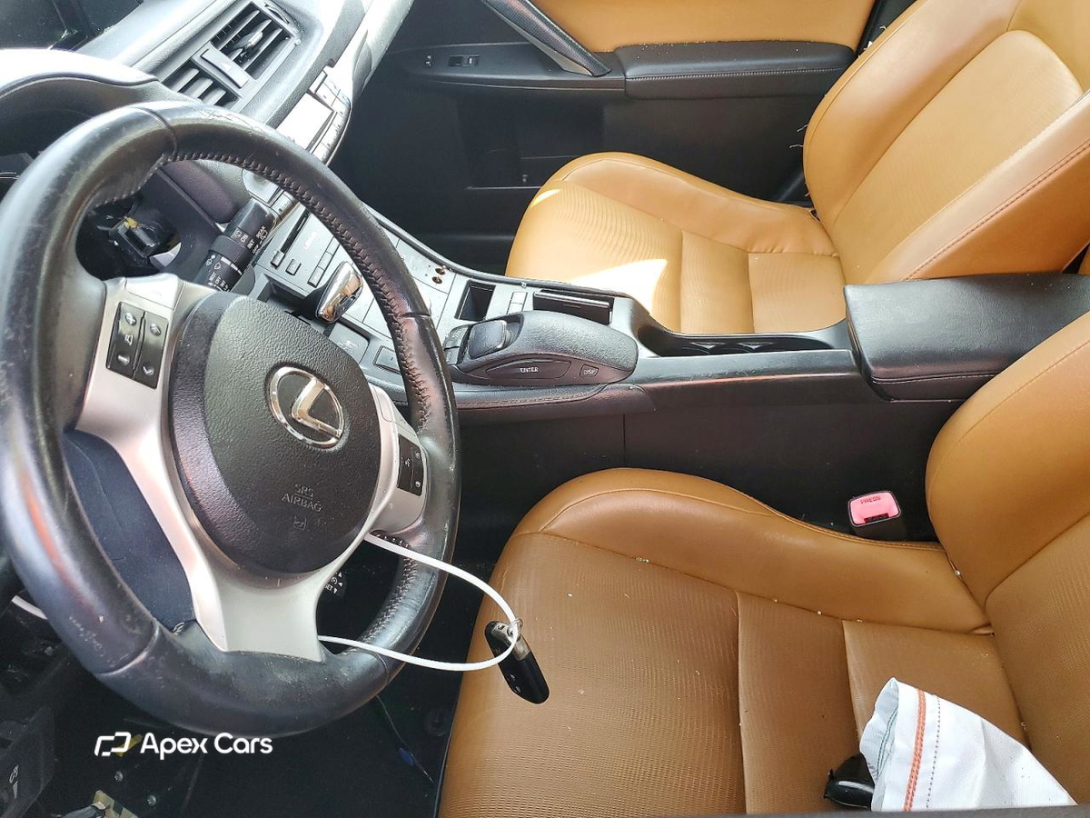 Lexus CT 2012
