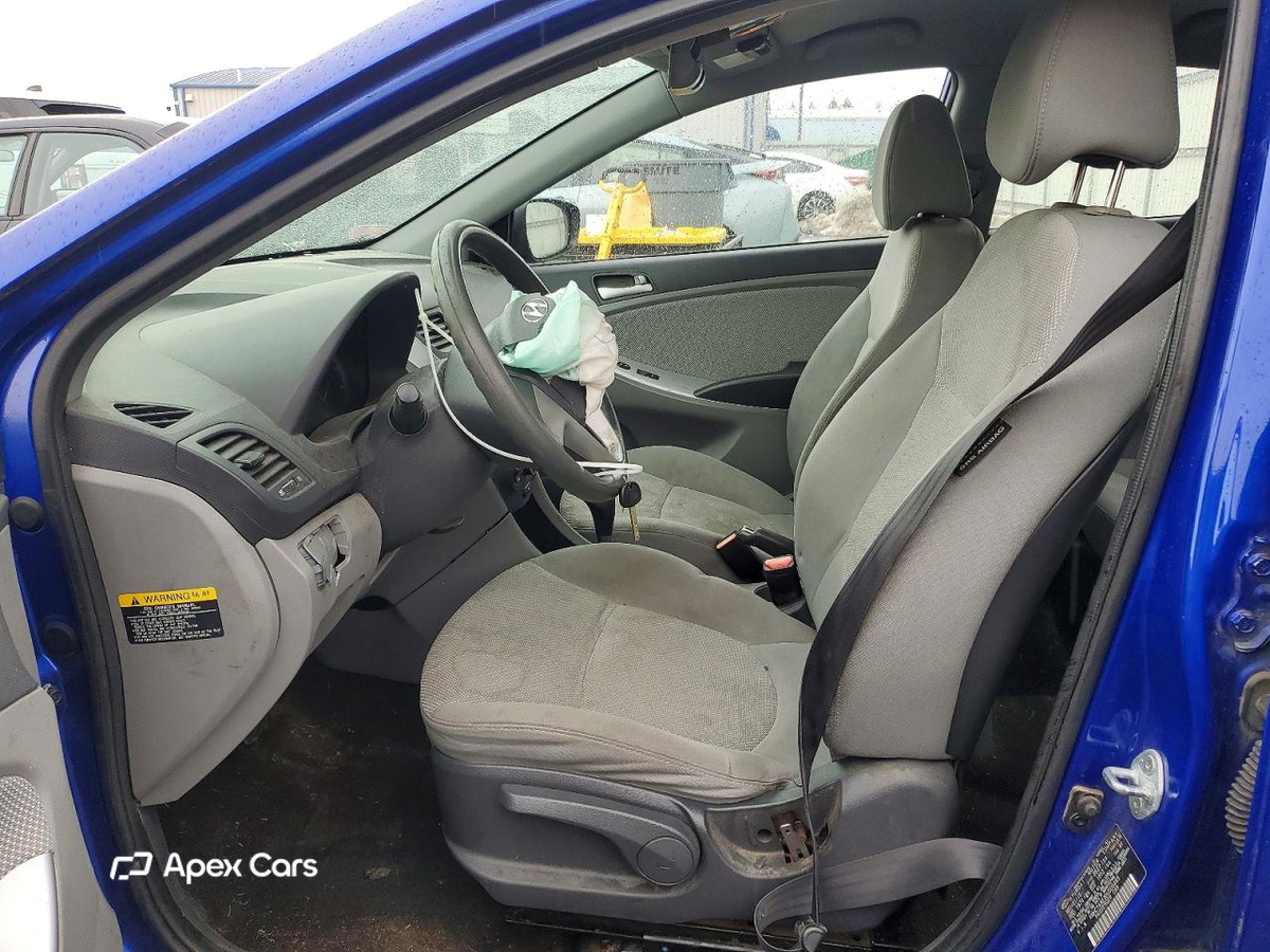 Hyundai Accent 2013