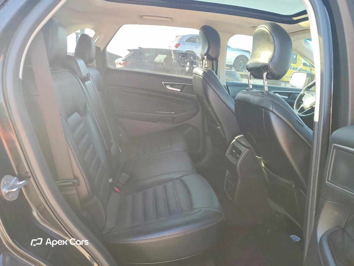 Ford Edge 2015