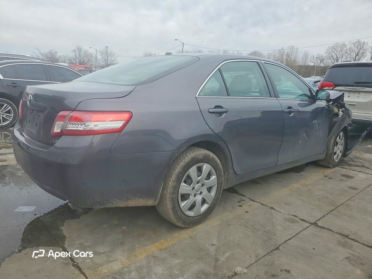 Toyota Camry 2011