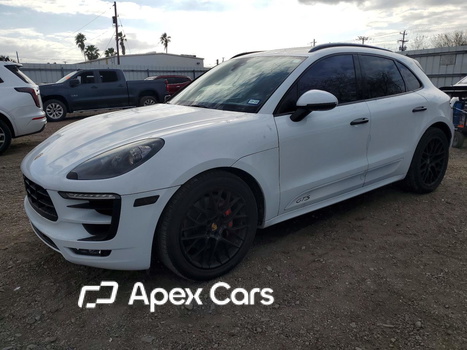 Porsche Macan 2017 - Image 1 of 12