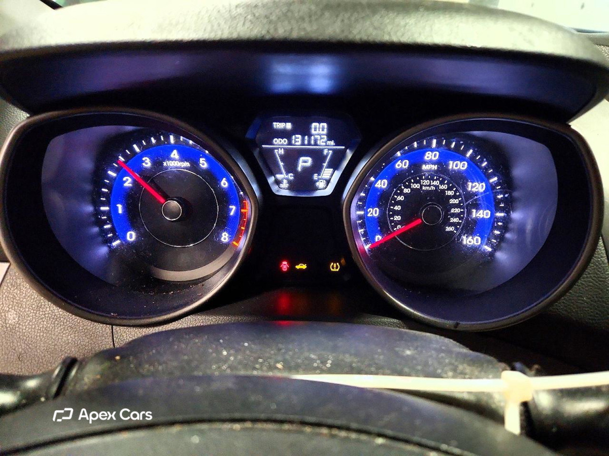 Hyundai Elantra 2013