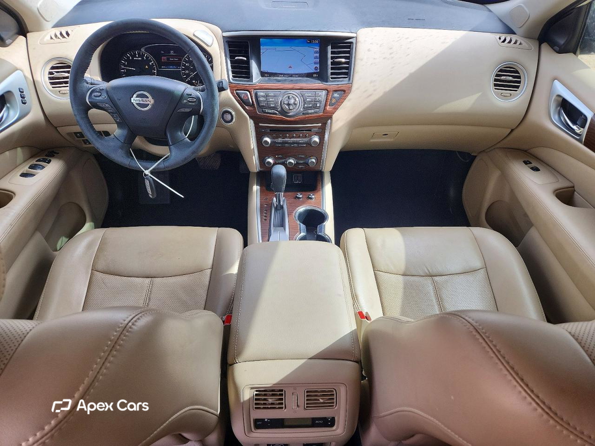 Nissan Pathfinder 2018