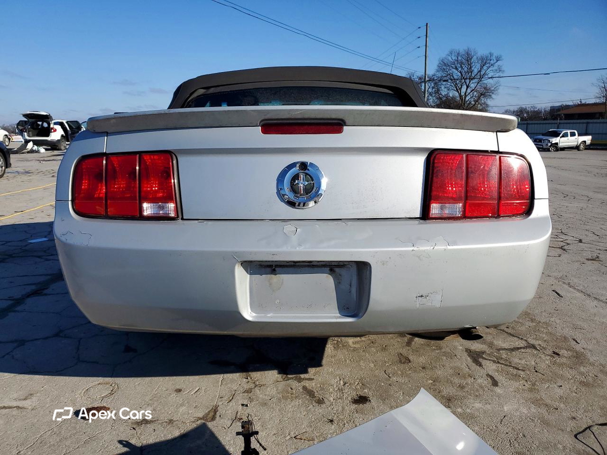 Ford Mustang 2007
