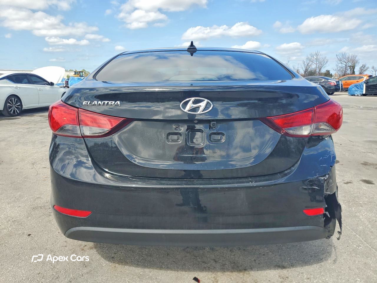 Hyundai Elantra 2016