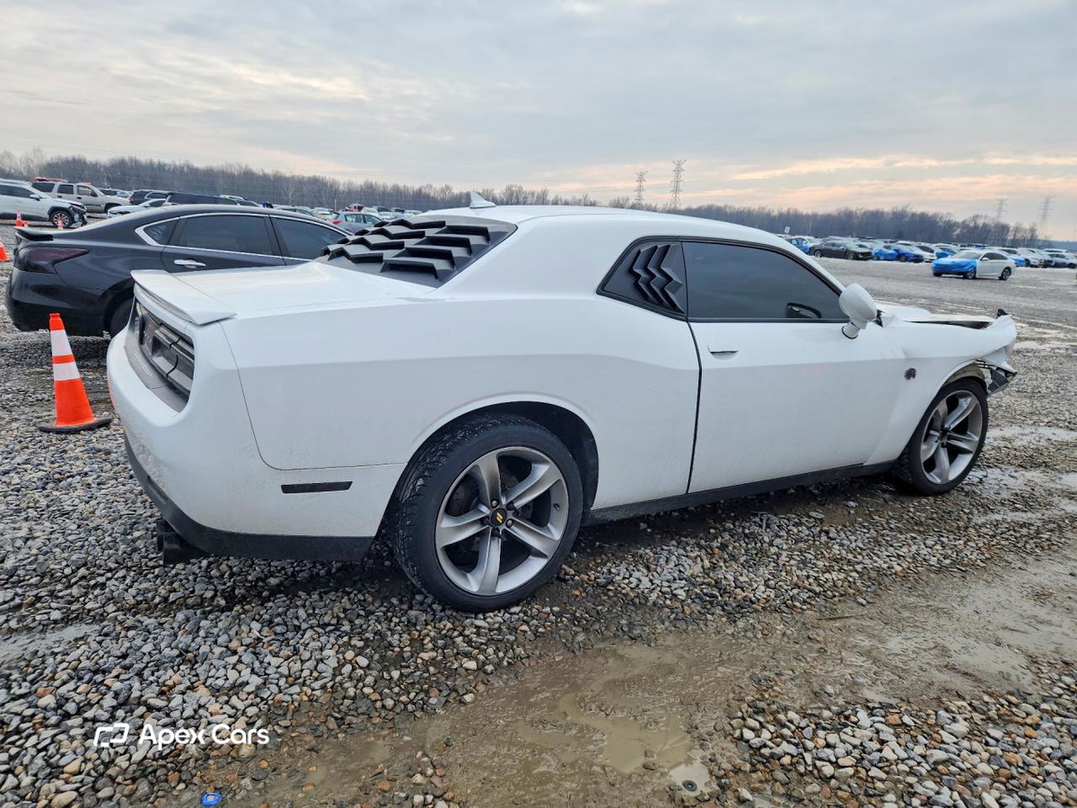 Dodge Challenger 2015