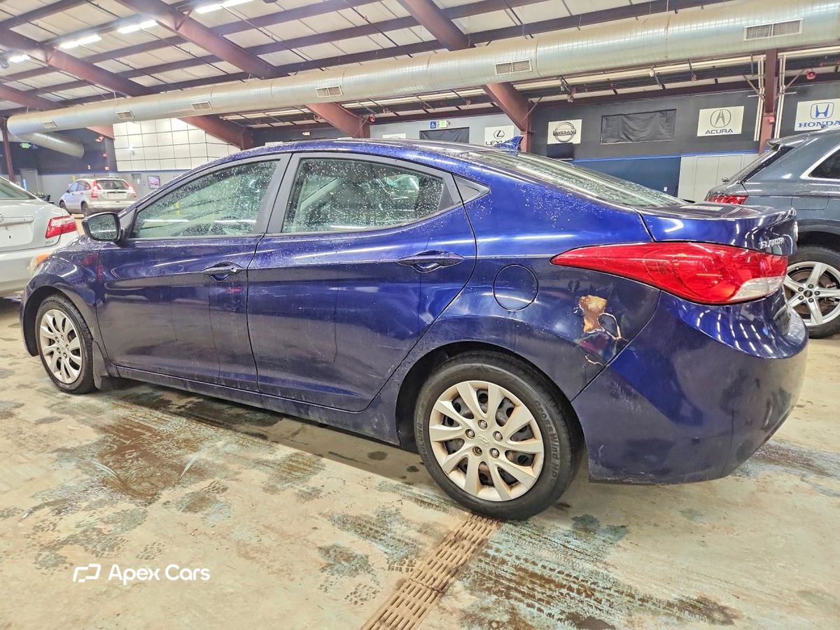 Hyundai Elantra 2011