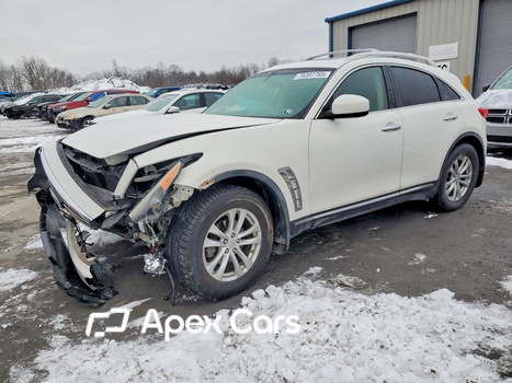 Infiniti FX 2013 - Image 1 of 15