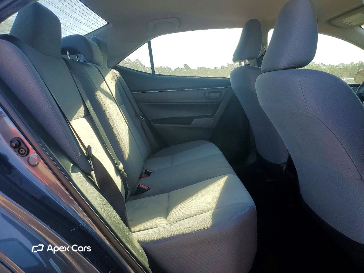 Toyota Corolla 2015