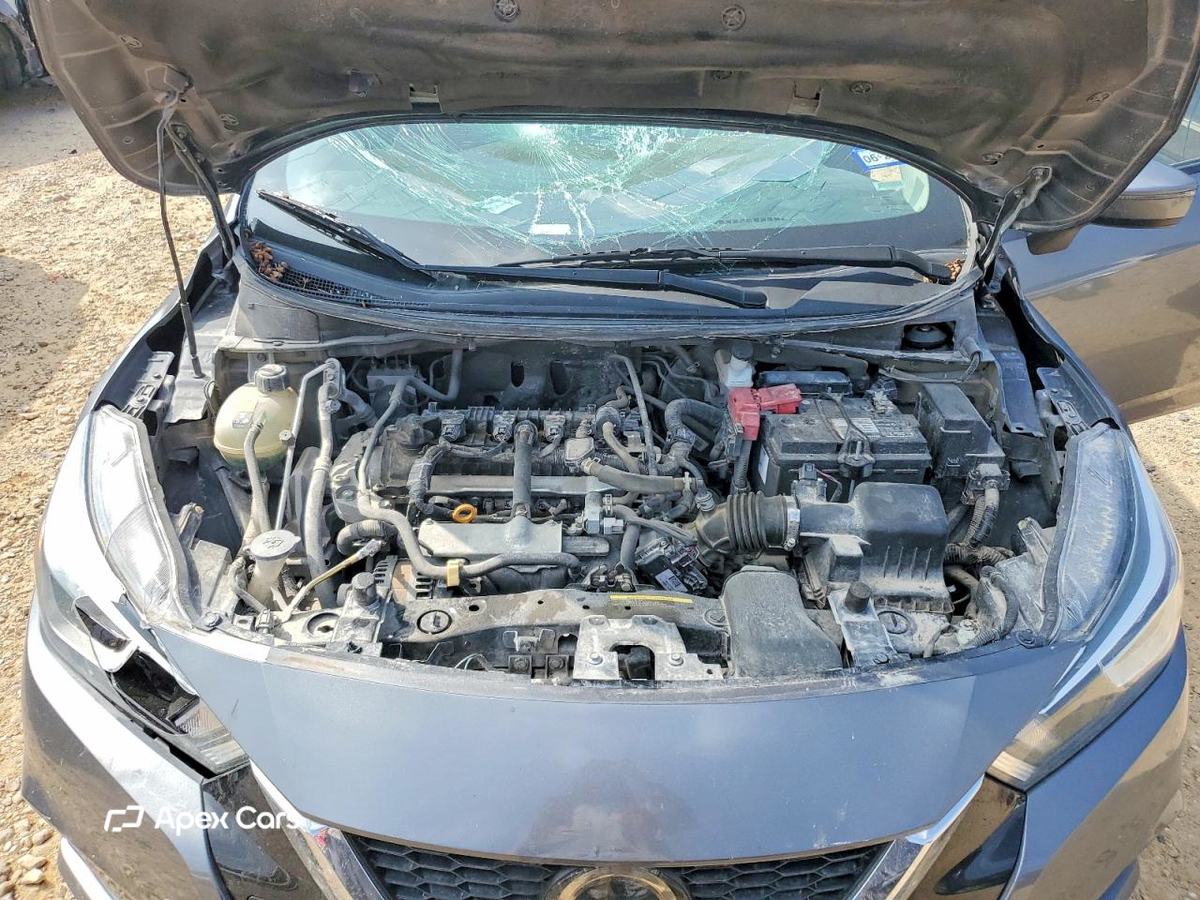 Nissan Versa 2021