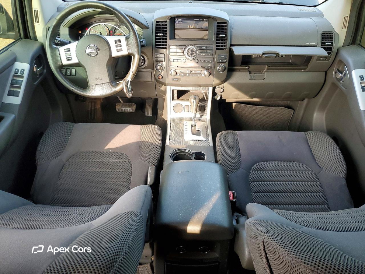 Nissan Pathfinder 2010