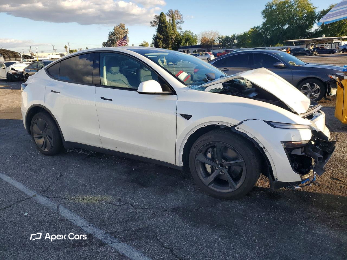 Tesla Model Y 2026