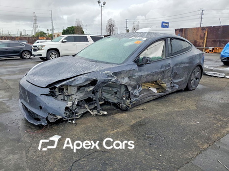 Tesla Model 3 2023 - Image 1 of 13
