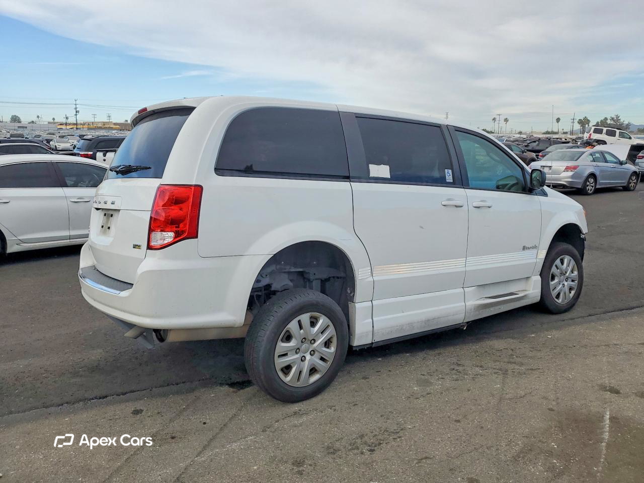 Dodge Caravan 2018