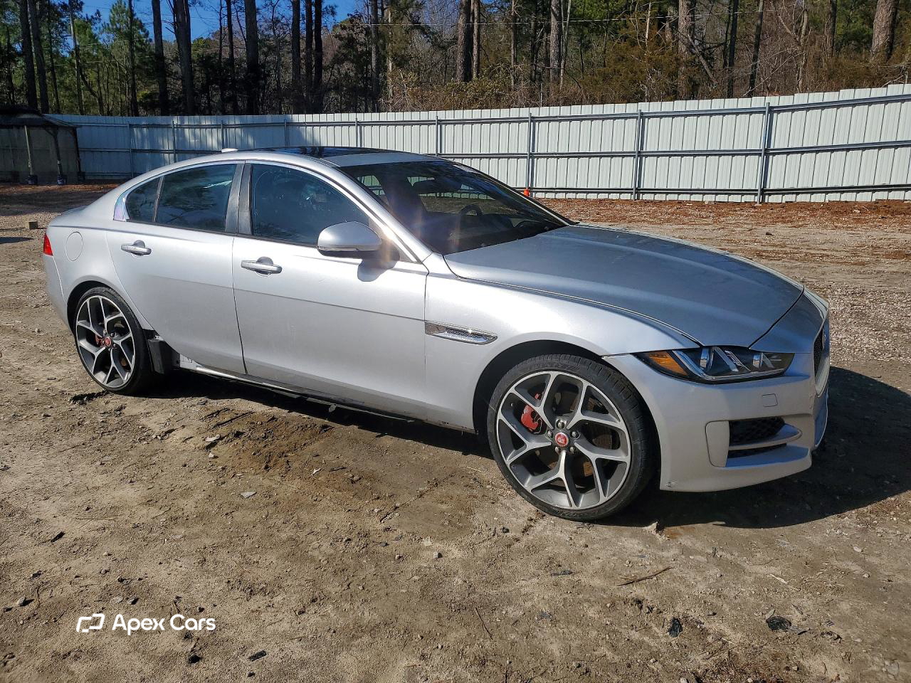 Jaguar XE 2017