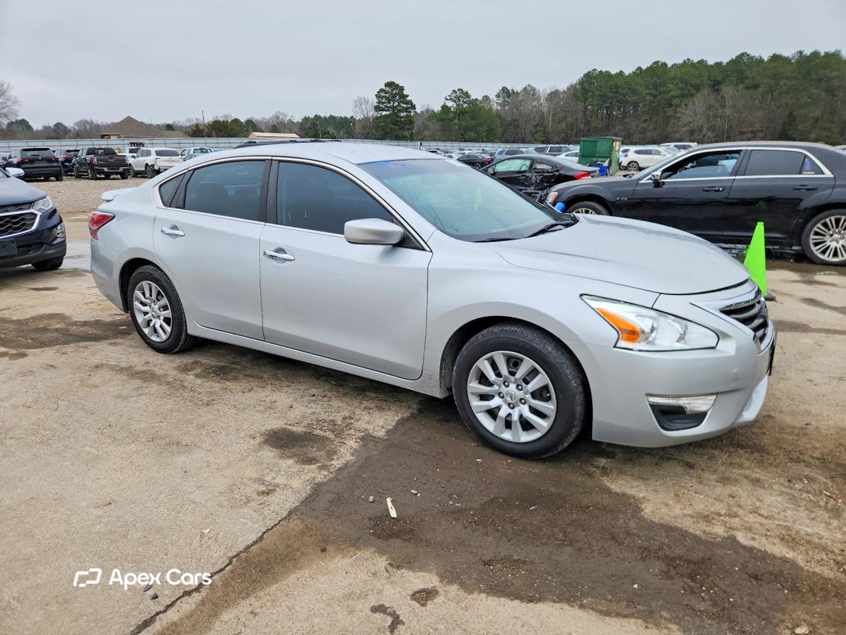 Nissan Altima 2015