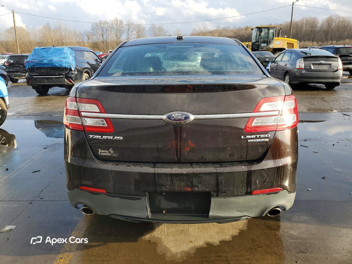 Ford Taurus 2013