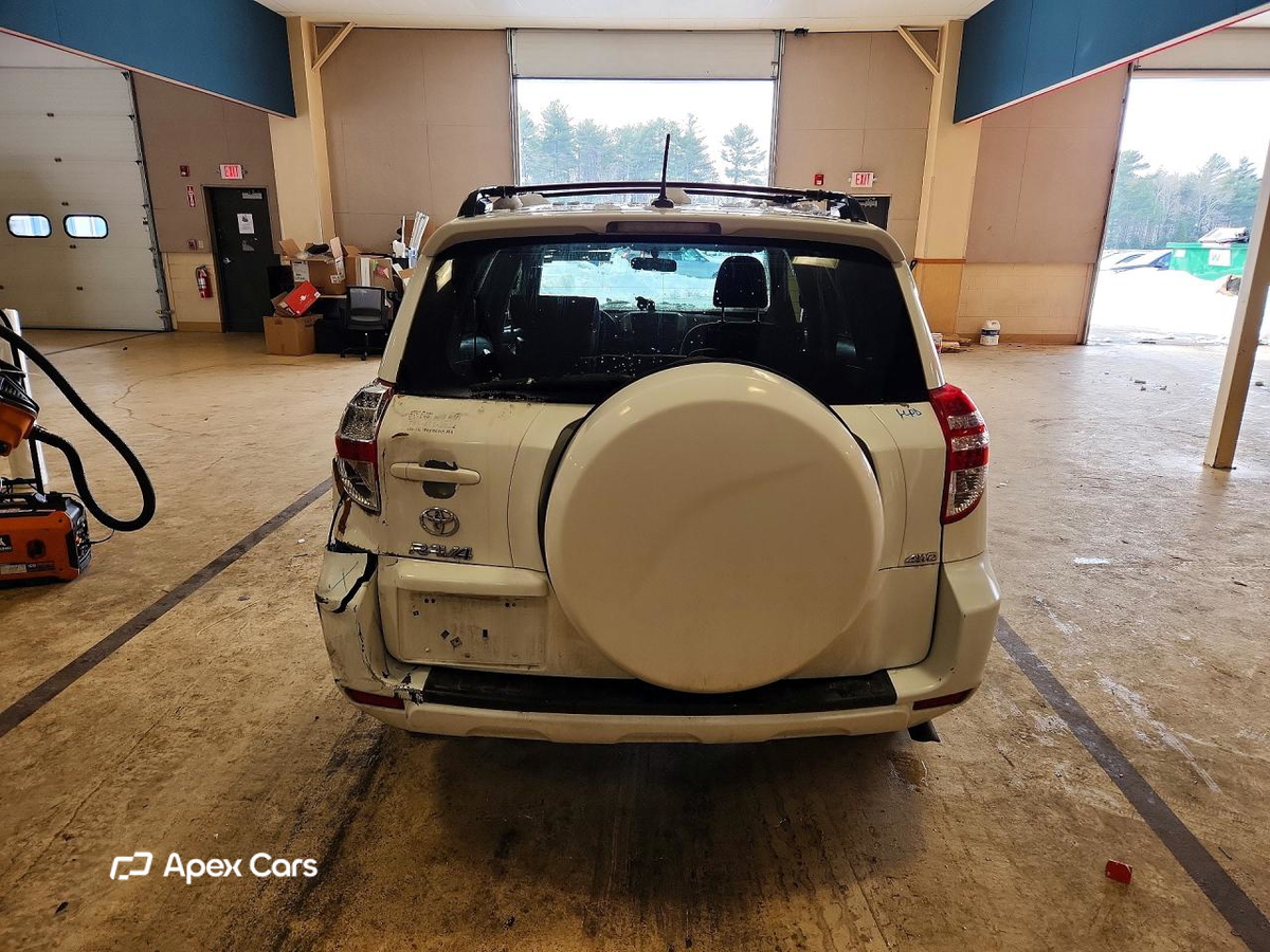 Toyota RAV 4 2011