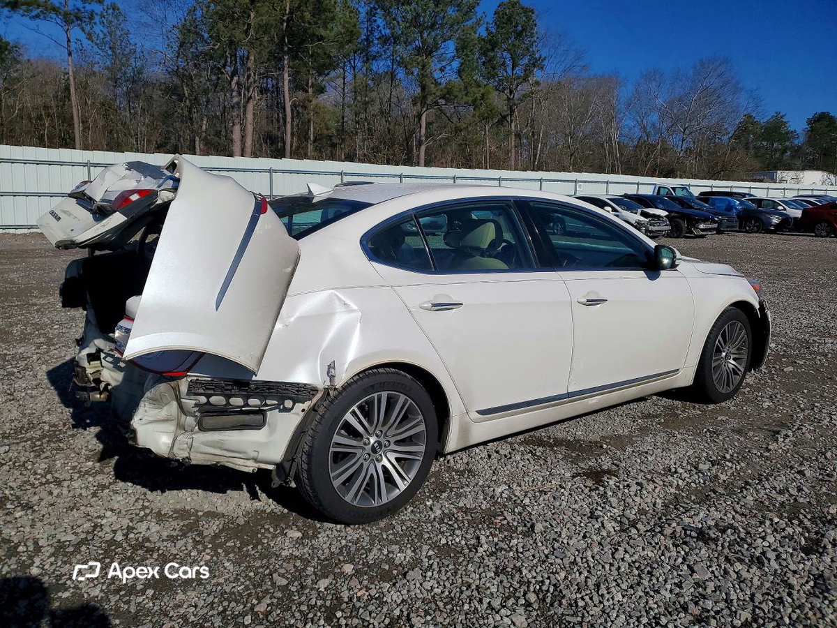 Kia Cadenza 2016