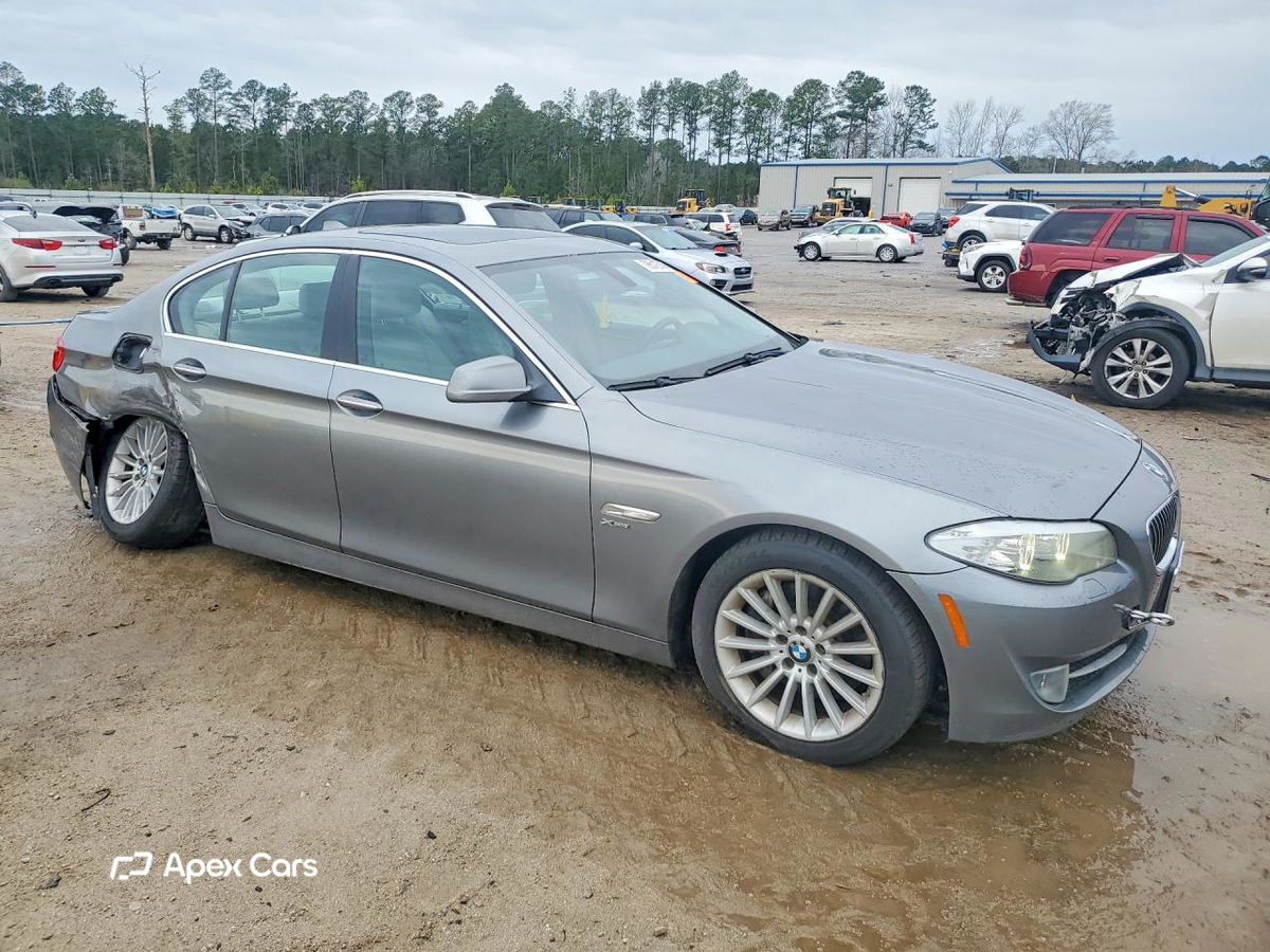 BMW Series 5 2011