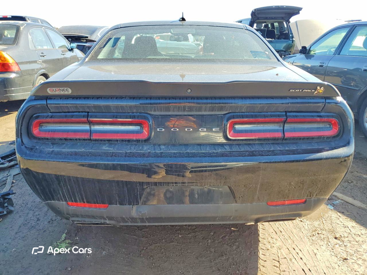 Dodge Challenger 2021
